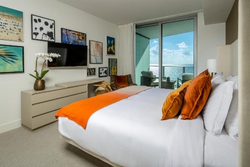 Hyde Resort & Residences image 34